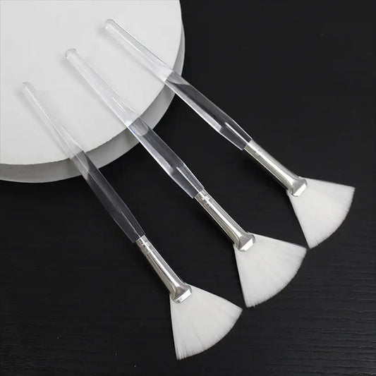 Practical Facial Brushes @chichicmart