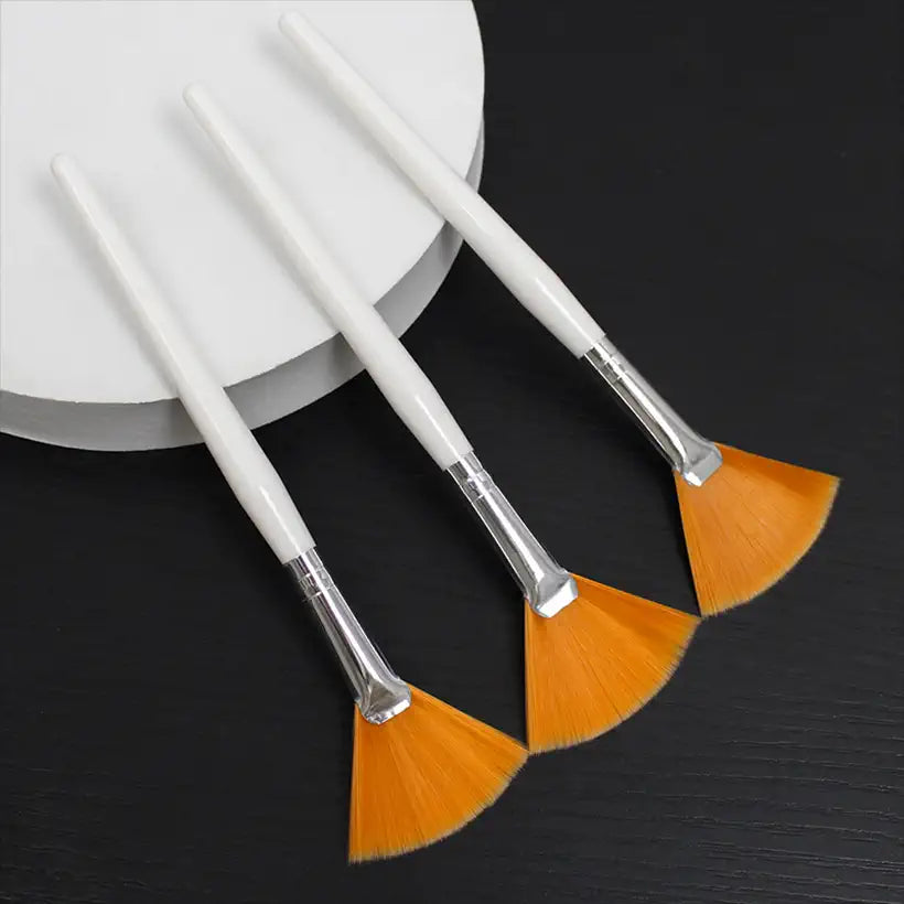 Practical Facial Brushes @chichicmart