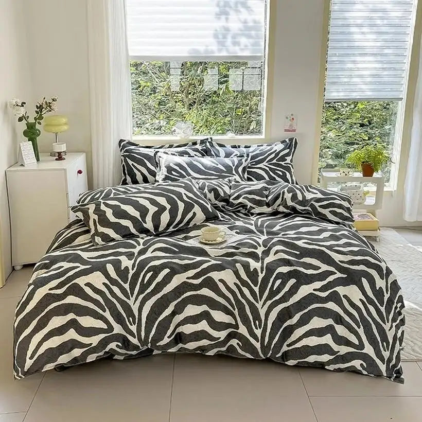 Black Marble Duvet Cover Set @chichicmart