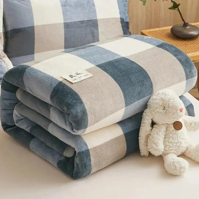 Extra Soft Flannel Thickened Blanket @chichicmart