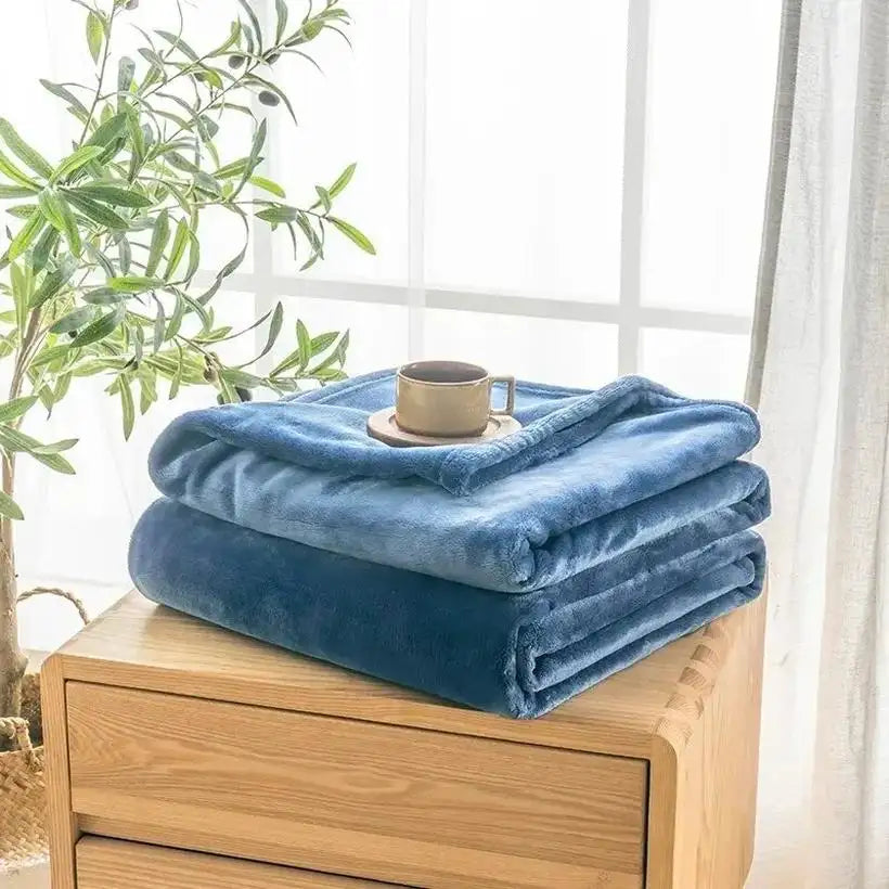 Extra Soft Flannel Thickened Blanket @chichicmart