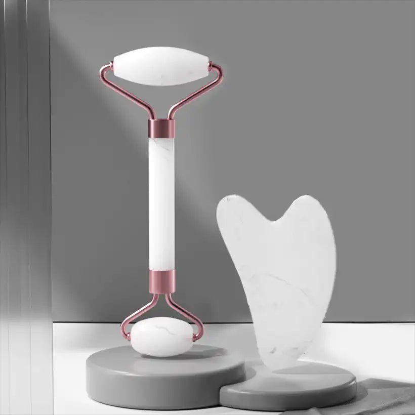 Jade Roller & Gua sha roller @chichicmart