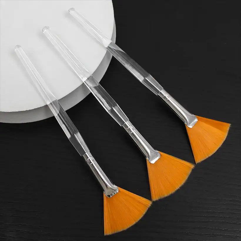 Practical Facial Brushes @chichicmart